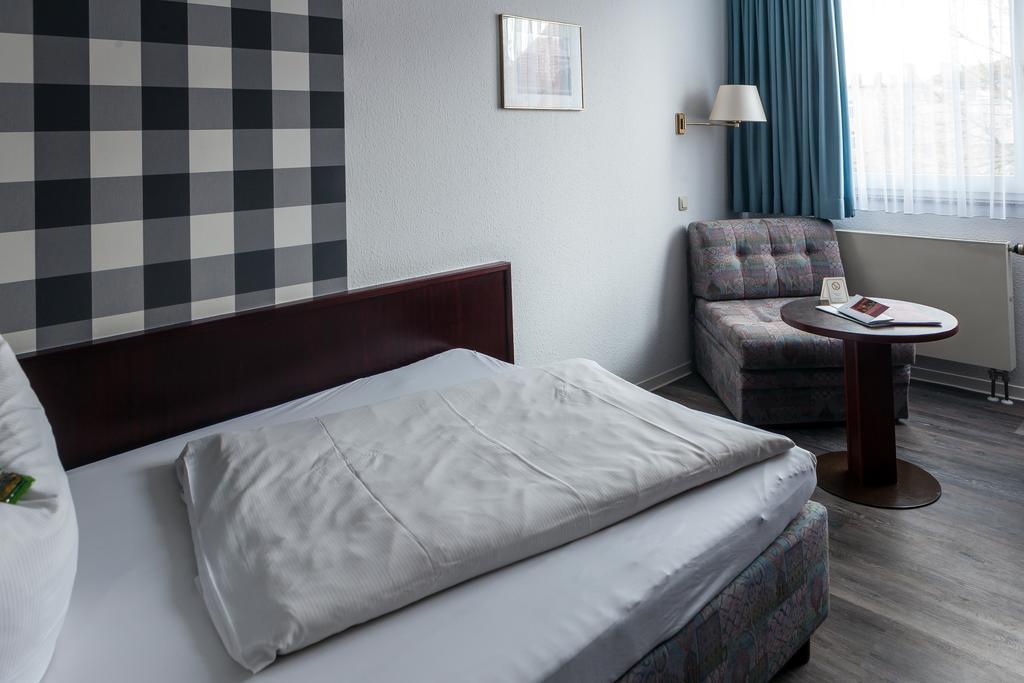 Hotel Anhalt Köthen Kültér fotó